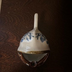 魚の灰皿（焼き物）の画像