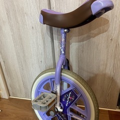 一輪車の画像