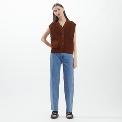 新品•未使用品✨UNIQLO U ニットベスト 茶色 ノースリーブの画像