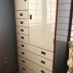 白い収納タンス　安芸区矢野