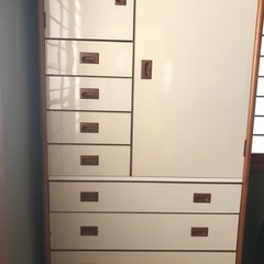 白い収納タンス　安芸区矢野の画像