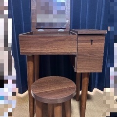 ドレッサー・ブラウン（椅子付）の画像