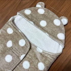 くまみみʕ•ᴥ•ʔ 冬用おくるみ ドット柄 ブラウンの画像