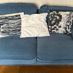 IKEA 2人掛けソファ
