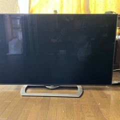 SHARP 50型液晶テレビ(サウンドバー付き)