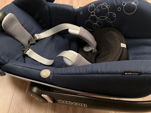 ベビーラック、ベビーチェア MAXI-COSI Pebble