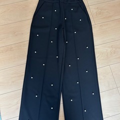 新品♪　Myu パール付きワイドパンツ