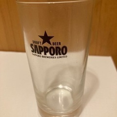 ビールグラスの画像