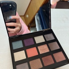 NYXのアイシャドウパレットの画像