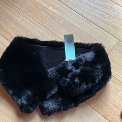 新品襟巻きの画像