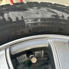 美品　スタッドレスタイヤ　ホイール付き　4本セット