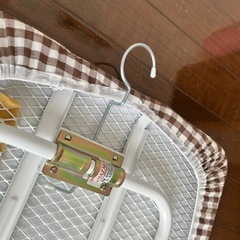 アイロン台 ハンガー付きの画像