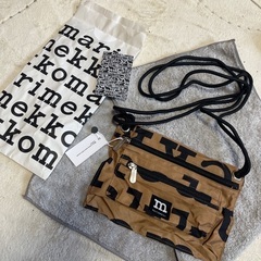 マリメッコ Travelbagサコッシュ