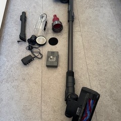充電式サイクロンスティッククリーナー
