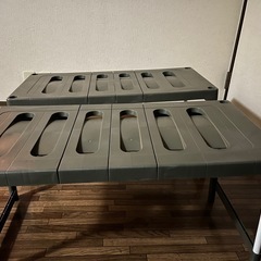 収納ラックの画像