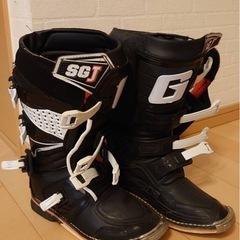 GAERNE モトクロスブーツ