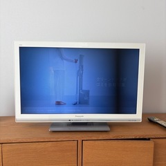 テレビ　32インチ　パナソニック  
