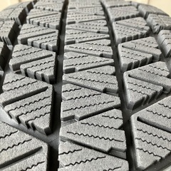 BLIZZAK DM-V3 225/65R17 2022年製の画像