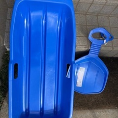 【値下げ❗️】スノーボード／ソリ　セット　1000円