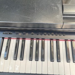 電子ピアノ