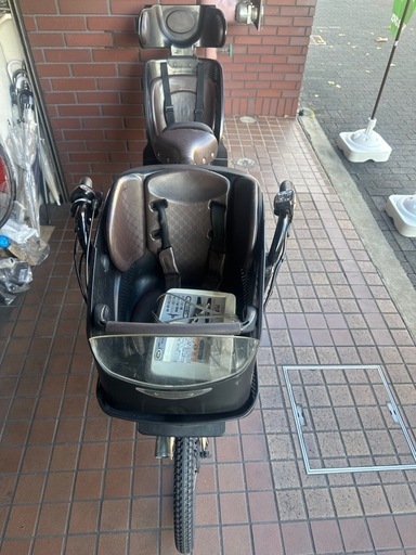 20インチ　ブリヂストン子供乗せ電動アシスト自転車　バッテリー新品　前後チャイルドシート付き　