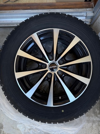 4本セットアルミホイールスタッドレスタイヤ