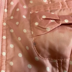 新品 ピンク色水玉とリボンのジャンパーの画像
