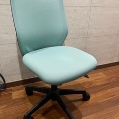 オカムラ社製　オフィスチェア