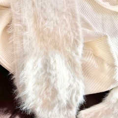 【美品】ふわふわ サラサラ 白ニット フリーサイズの画像