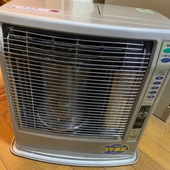 石油ストーブ　石油　ファンヒーター