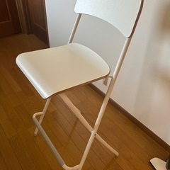 IKEA 角型テーブルと椅子　BILLSTAビルスタ ホワイト ハイテーブル　ハイチェア　直接取引限定　の画像