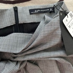 【新品】ZARA WOMAN チェック柄スカート Mの画像