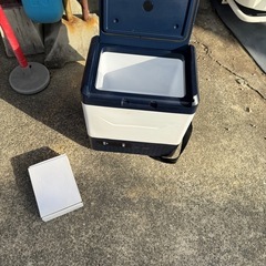 2電源冷蔵冷凍庫の画像