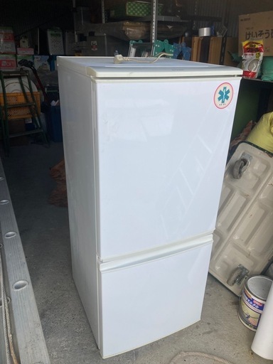 値下げしました‼️シャープ　ノンフロン冷凍冷蔵庫