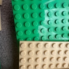 レゴ基盤の画像