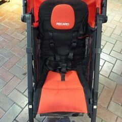 RECARO ベビーカー EASYLIFE 折りたたみ式 ブラック×レッド レカロ 札幌市東区 新道東店の画像