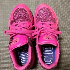 adidasアディダスファルコンショックピンクの画像