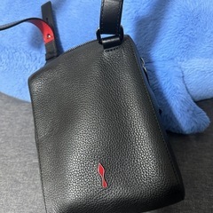 ルブタンショルダーバッグの画像