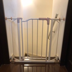 【美品】ベビーゲート　階段転落防止柵