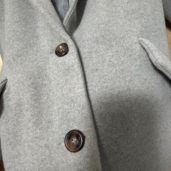 グレー　ロングコートの画像