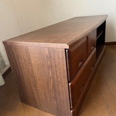 テレビ台の画像