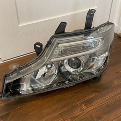 ステップワゴン　RK 後期ヘッドライトの画像