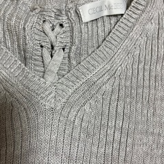 セシルマクビー  グレーセットアップの画像