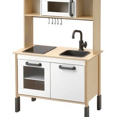 「お話し中」IKEA ままごとキッチン