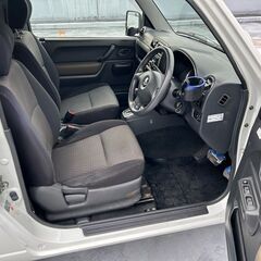 仙台☆H18ジムニーワイルドウィンド.人気のホワイト！車検取り立て！切替4WD.ターボ！の画像