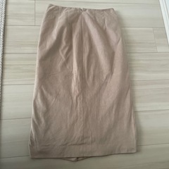 マイストラーダ　タイトスカートの画像