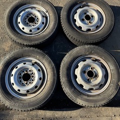 145R12LT 12インチ　軽トラ軽バン スタッドレスタイヤ　...