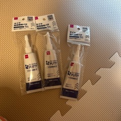 目地補修剤×3本　DAISO