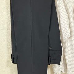 スラックス・Ｙシャツ・ネクタイの画像