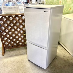 超美品】✨2019年製 SHARPノンフロン冷凍冷蔵庫137L